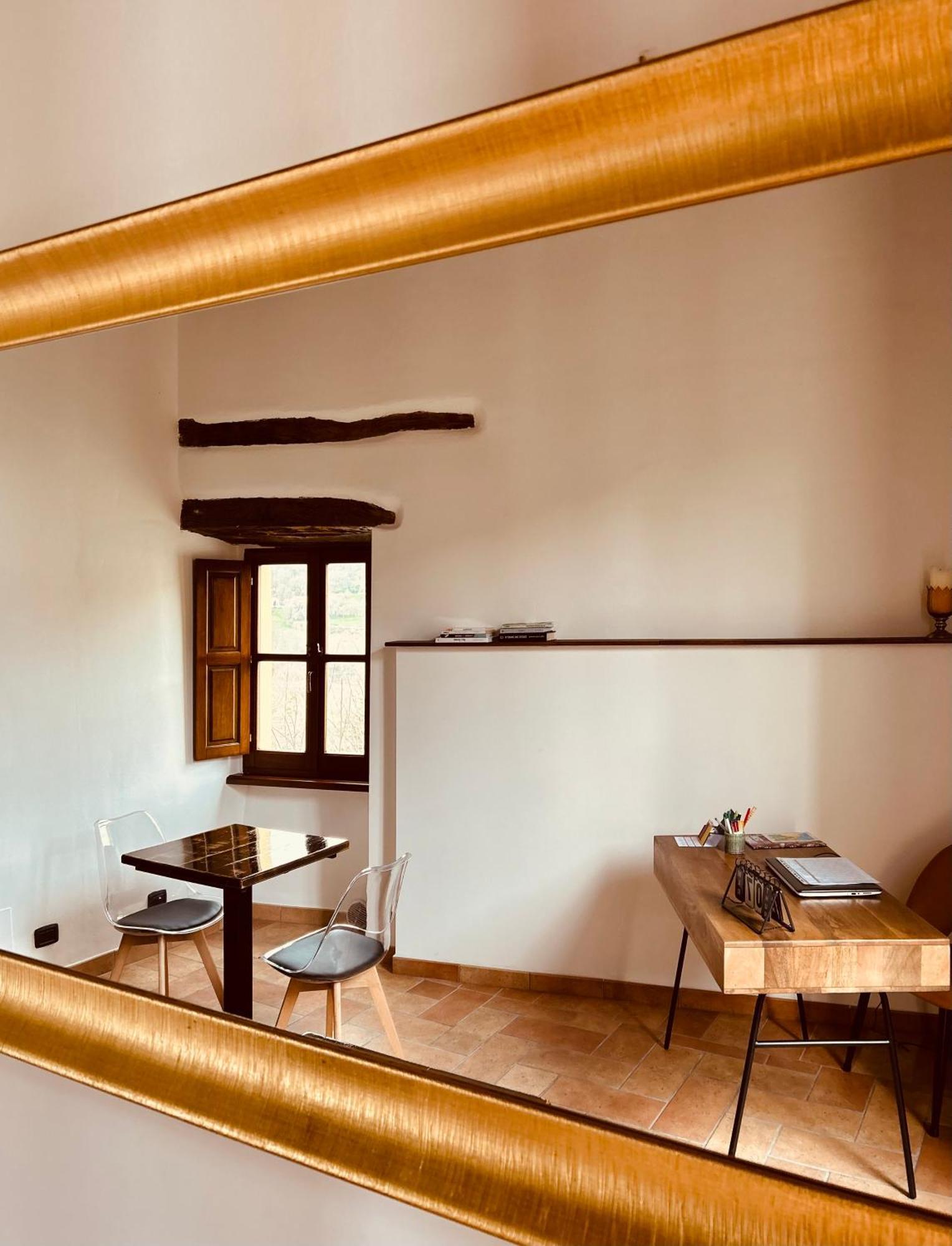 Locale Guest House بييترالونجا المظهر الخارجي الصورة